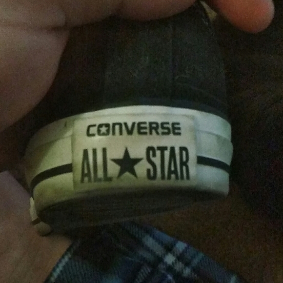 Converse - Picture 3 of 4